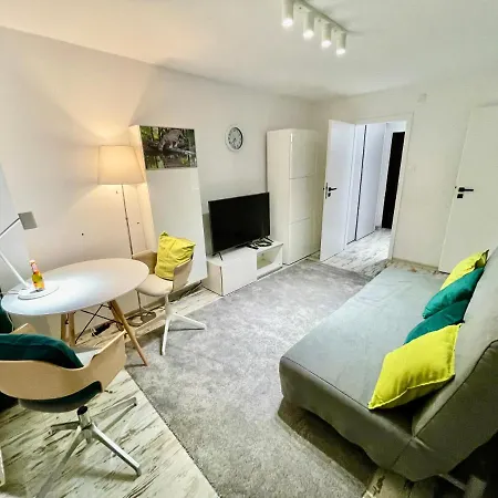 4 Rondo 1 Metro Wifi 65'tv Netflix Hbo Appletv Disney+ *