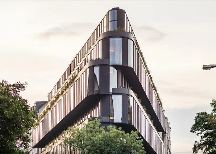 4 Rondo 1 Metro Wifi 65'tv Netflix Hbo Appletv Disney+ Apartman Varsó