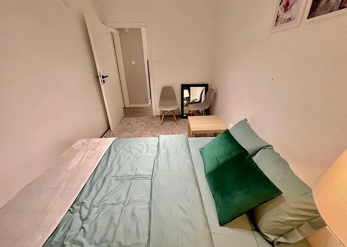 4 Rondo 1 Metro Wifi 65'tv Netflix Hbo Appletv Disney+ *