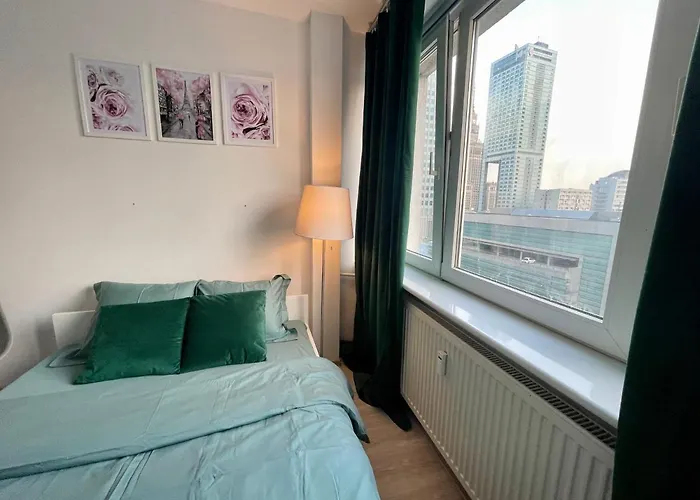 Lejlighed 4 Rondo 1 Metro Wifi 65'tv Netflix Hbo Appletv Disney+ Warszawa